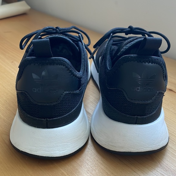 Adidas Boys Sneakers. - Picture 4 of 16
